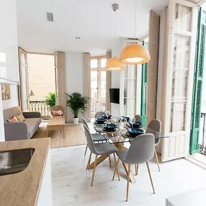  Apartment Bhost-plaza De Flores